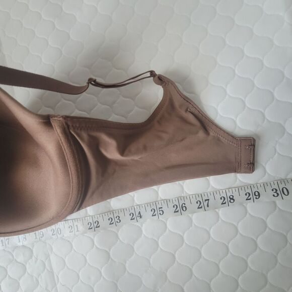 Skims Fits Everybody T-shirt Bra Brown Size 38DD Jasper Underwire - Picture 10 of 11
